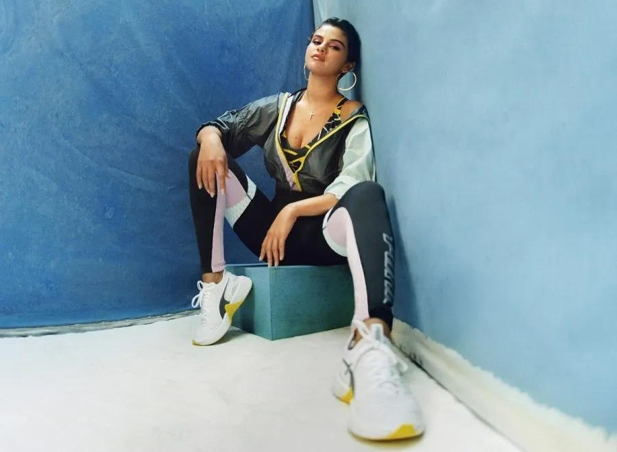 Селена Гомес продолжит рекламировать кроссовки Puma