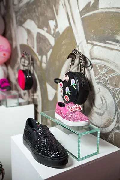 Econika y Barbie lanzan una colección conjunta de cápsulas