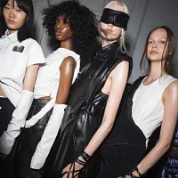 Лондонская неделя моды: возвращение McQueen и Mulberry 