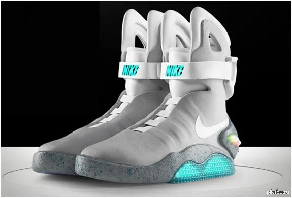 Nike shoes that can tie themselves online