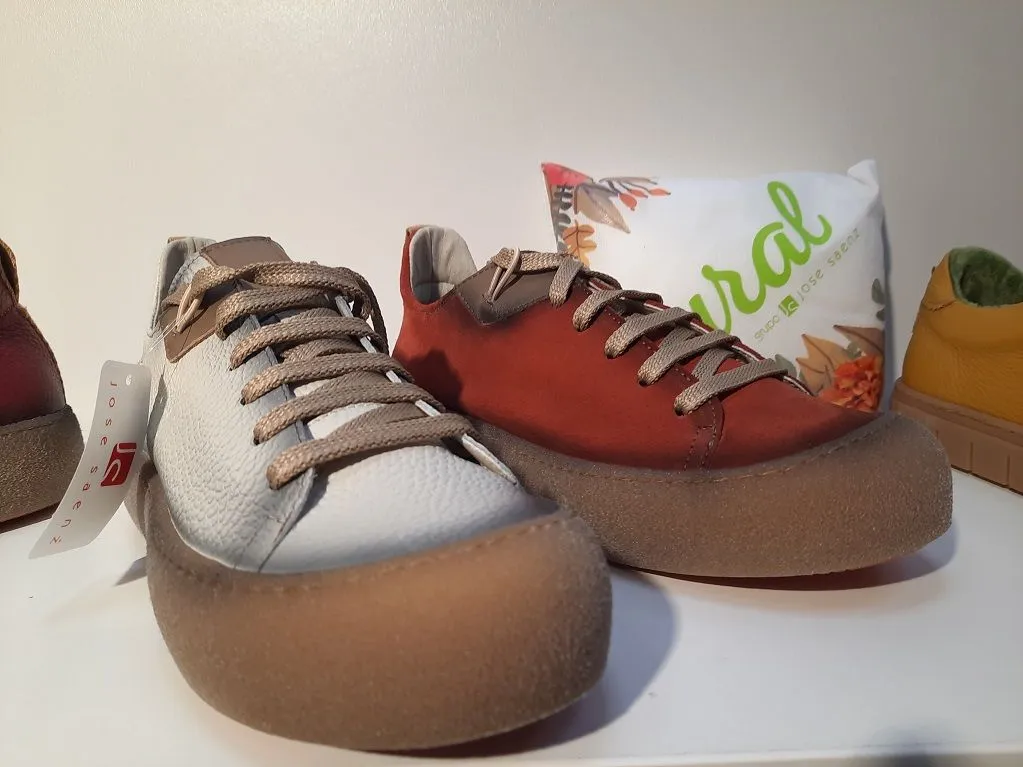 Испания: производство обуви стремительно падает