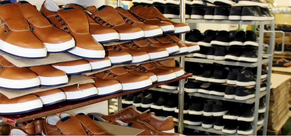 Московская фабрика обуви «Парижская коммуна» наращивает производство