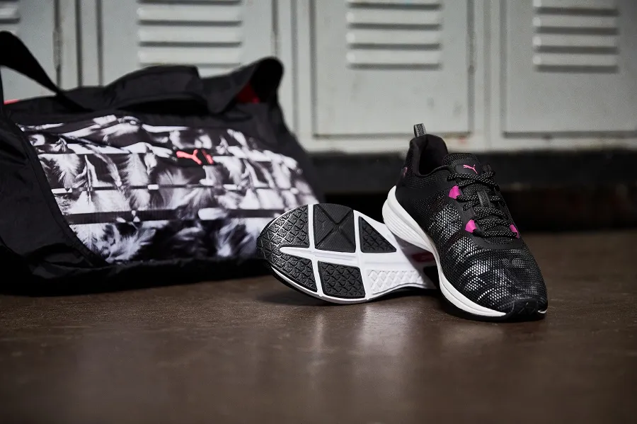 Puma pulse ignite top xt swan