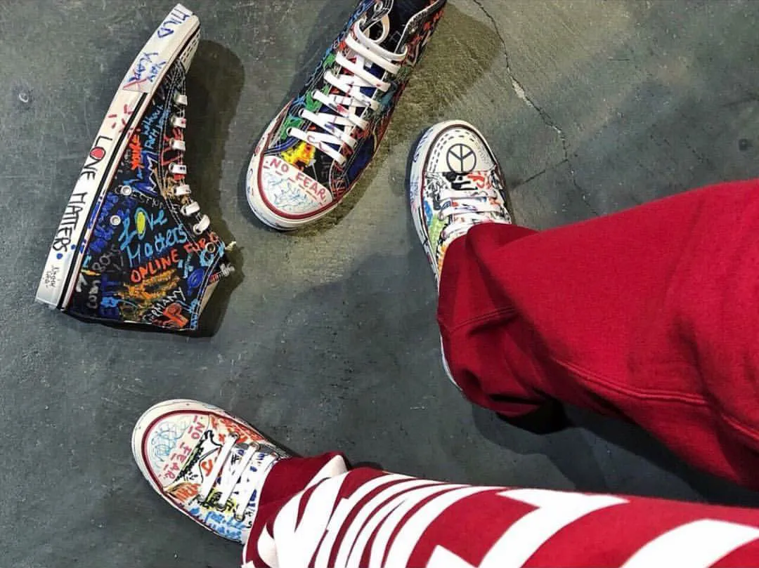 Converse x vetements hot sale