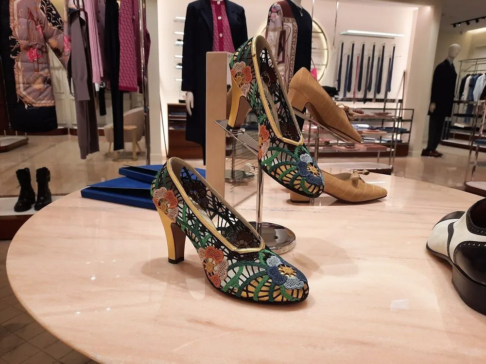 Www salvatore ferragamo outlet com cheap