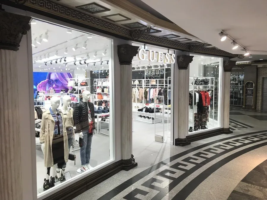 Magasin guess outlet