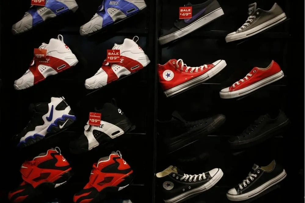 Nike store converse hotsell